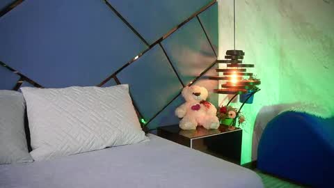 ammy durand online show from April 2026 07:08:02 PM