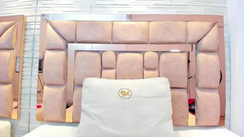 ammy jhonnson online show from January 2026 11:37:02 AM