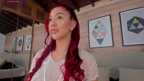 Snapshot of ammyscott1 chatting on September 2025 10:33:02 PM Ammy Scott online show from September 2025 10:33:02 PM