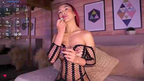 Ammy Scott  online show from November 2025 10:43:01 PM