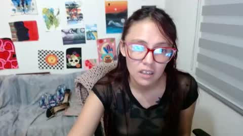 yisel online show from December 2024 03:05:02 AM