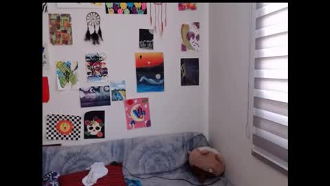 yisel online show from February 2025 09:15:01 PM