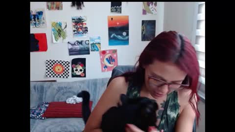 yisel online show from February 2025 04:40:01 PM