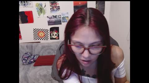 yisel online show from February 2025 02:39:02 AM