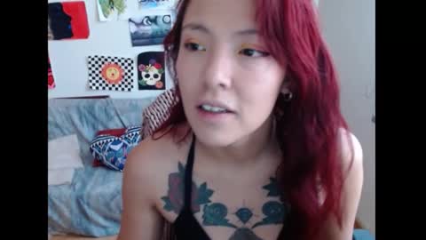 yisel online show from February 2025 03:04:02 PM