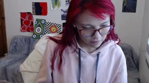 yisel online show from September 2025 06:08:01 PM