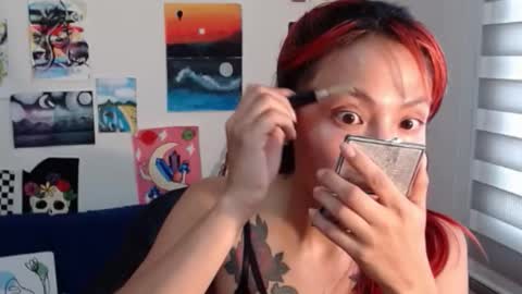 yisel online show from November 2025 04:17:02 PM