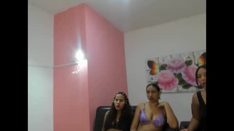 Snapshot of amngelick chatting on September 2025 09:14:02 PM amngelick online show from September 2025 09:14:02 PM