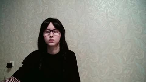 Amomira online show from September 2025 10:20:02 AM