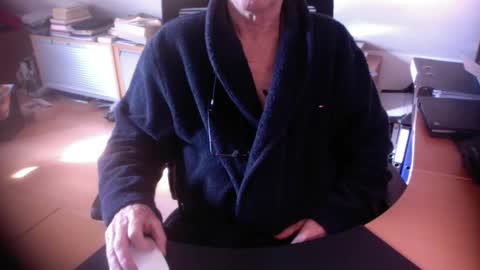 Amor2200 online show from February 2026 10:33:02 AM