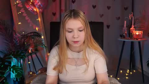 Tessa  online show from February 2025 02:54:01 PM