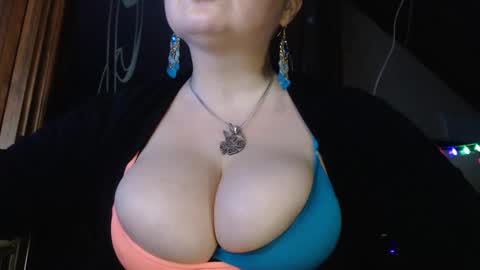 amorelara online show from January 2025 07:53:02 PM