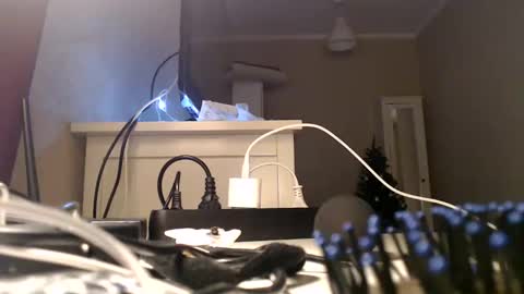 Snapshot of amoremeoww chatting on December 2024 06:24:02 PM miss unforgettable online show from December 2024 06:24:02 PM