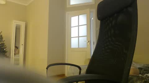 Snapshot of amoremeoww chatting on January 2025 05:13:01 PM miss unforgettable online show from January 2025 05:13:01 PM