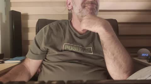 AmorLin online show from April 2026 05:53:02 PM