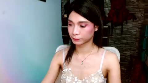 Snapshot of amorous_tina chatting on July 2026 04:00:01 PM Tina online show from July 2026 04:00:01 PM