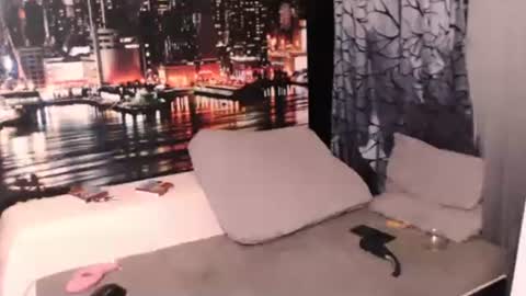 Sarah online show from September 2025 08:52:02 PM