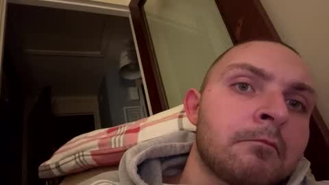 amwillz1997 online show from November 2025 07:26:01 PM