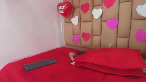 Snapshot of amy__wats0n chatting on February 2025 10:22:01 PM amy__wats0n online show from February 2025 10:22:01 PM