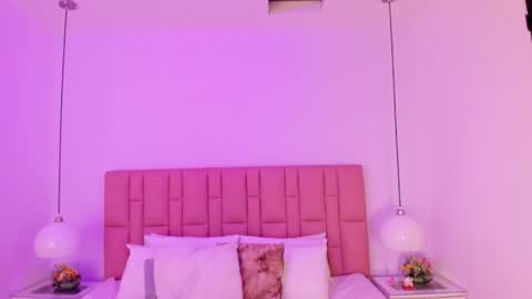 Aleja   online show from January 2026 03:01:02 AM