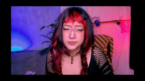 amy_flaker888 online show from April 2026 10:59:01 PM