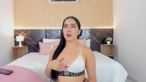 amy_leah_ online show from January 2026 03:22:01 AM