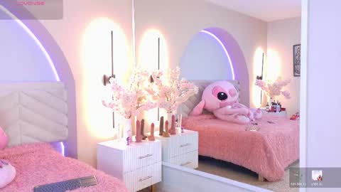 Amy online show from April 2026 08:12:02 PM