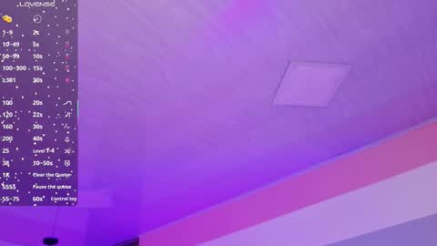 amy_saenz_ online show from October 2025 09:49:01 PM