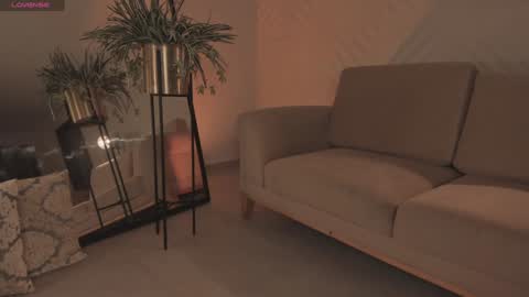 Amy Armstrong online show from December 2024 03:07:02 AM