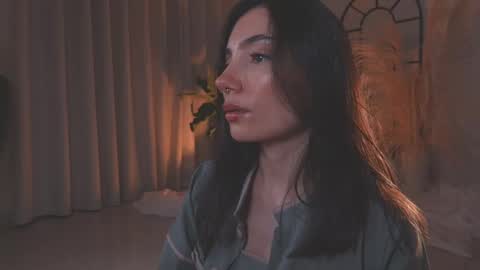 Amy Armstrong online show from September 2025 12:23:02 AM