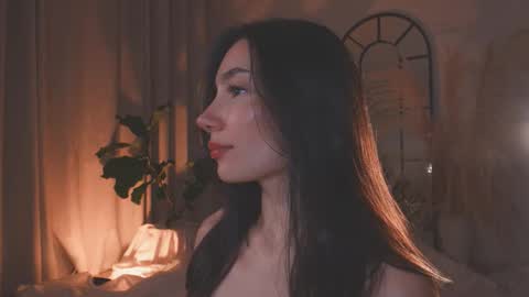 Amy Armstrong online show from September 2025 11:43:01 PM