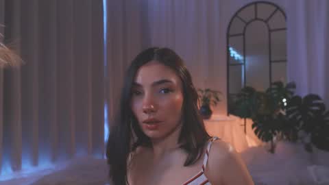 Amy Armstrong online show from November 2025 08:38:02 PM