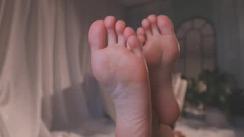 Amy Armstrong online show from February 2026 11:30:02 PM