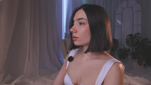 Amy Armstrong online show from April 2026 10:29:01 PM