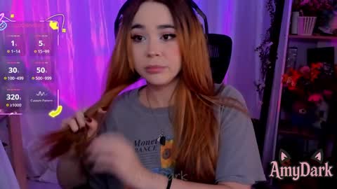 Amy online show from October 2025 06:52:02 PM