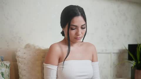 Snapshot of amykaiya chatting on May 2026 07:41:01 PM Amy online show from May 2026 07:41:01 PM