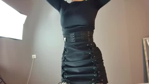 amylanee online show from November 2025 08:37:01 AM