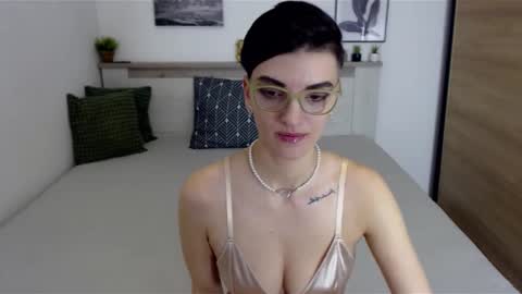 Hi there guys  My pleasure in your hands  pvt is open online show from December 2024 08:00:01 AM