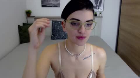 Hi there guys  My pleasure in your hands  pvt is open online show from December 2024 08:09:01 AM