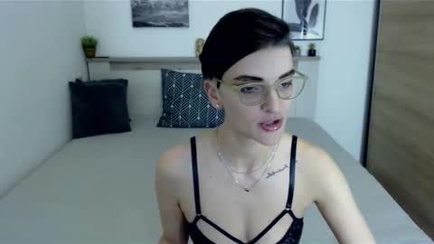 Hi there guys  My pleasure in your hands  pvt is open online show from January 2025 11:07:02 AM