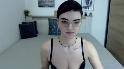 Hi there guys  My pleasure in your hands  pvt is open online show from January 2025 09:35:02 AM