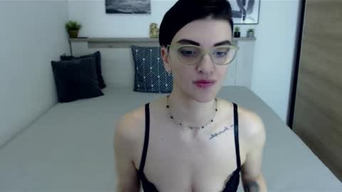 Hi there guys  My pleasure in your hands  pvt is open online show from January 2025 09:39:02 AM