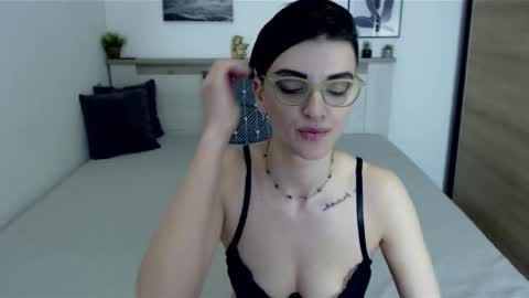 Hi there guys  My pleasure in your hands  pvt is open online show from January 2025 12:41:02 PM