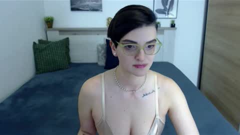 Hi there guys  My pleasure in your hands  pvt is open online show from February 2026 07:01:02 PM