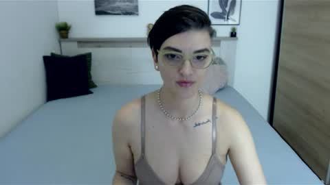 Snapshot of amylexy chatting on July 2026 06:04:01 PM Hi there guys My pleasure in your hands pvt is open online show from July 2026 06:04:01 PM