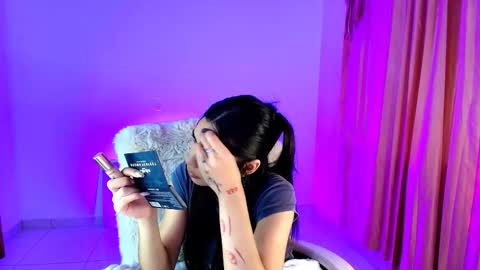 Amy ... Nice to meet u   thumb up me please its important online show from January 2026 07:45:02 AM