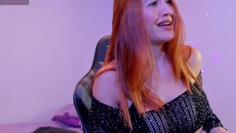 Amy online show from October 2025 10:21:01 PM