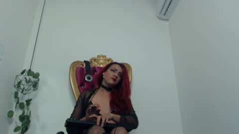 Amy Redqueen online show from December 2024 09:17:01 PM