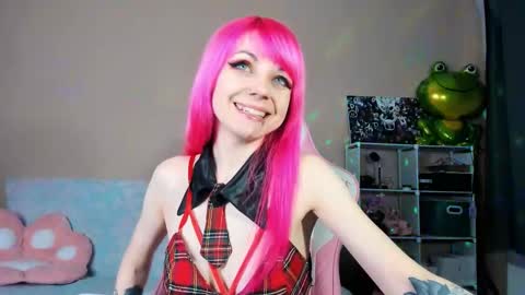 Amy Rose online show from September 2025 07:36:02 PM