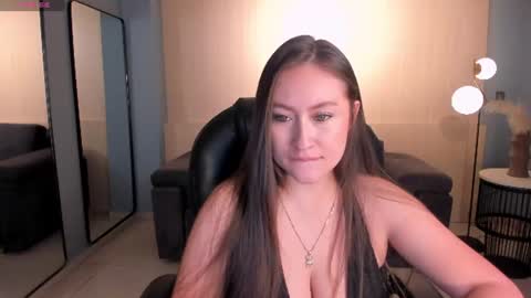 AMY R  online show from July 2026 03:13:01 AM